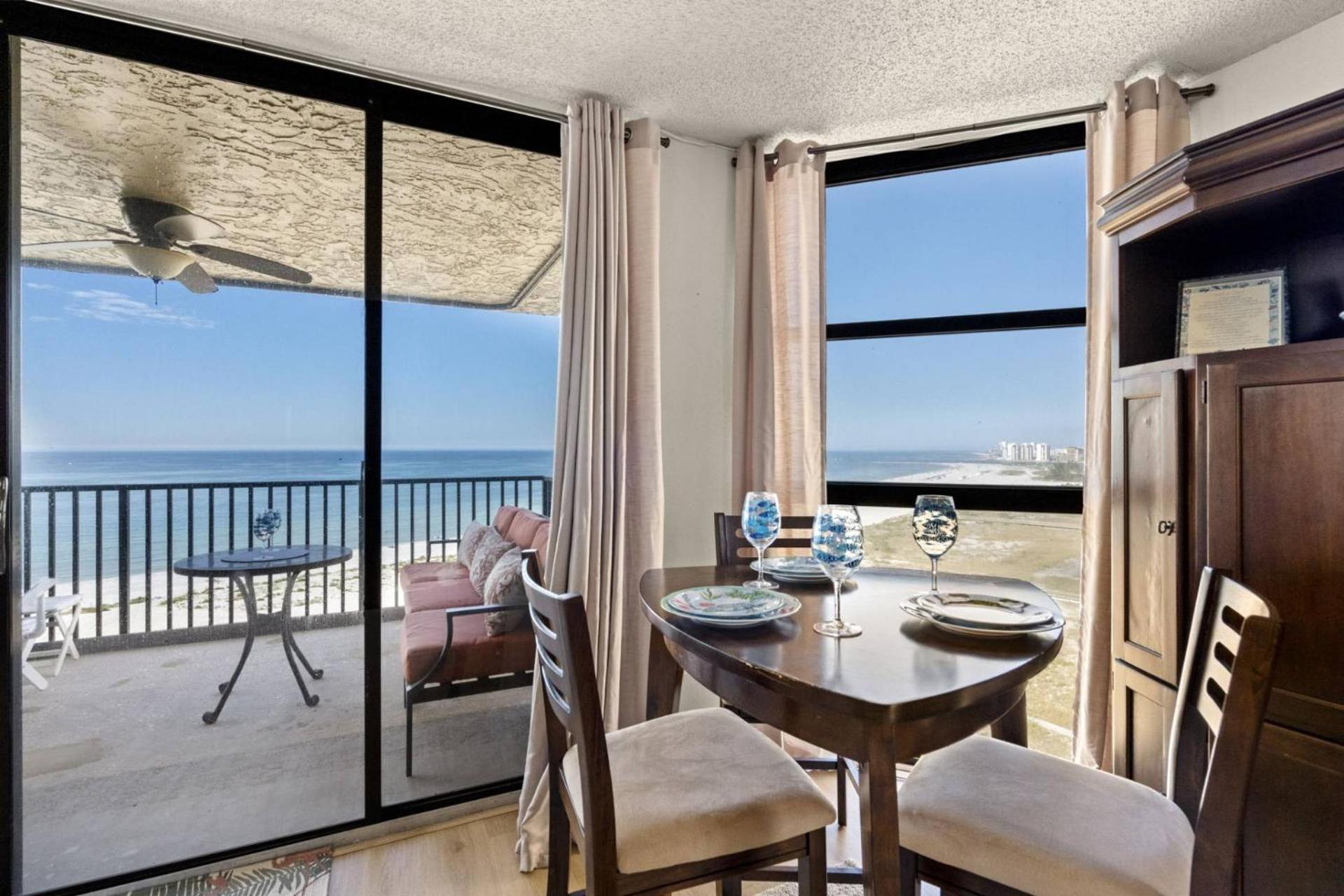 1208 Lighthouse Towers Villa Clearwater Beach Exterior photo